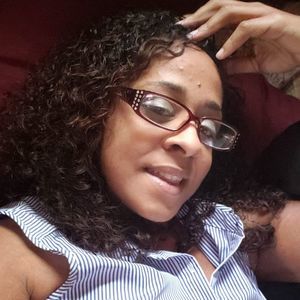 Meet your Posher, Keri